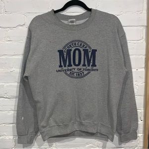 Vintage Guildan “University of Toronto Mom Crewneck”